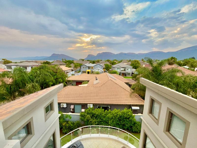 7 Bedroom Property for Sale in Melodie North West